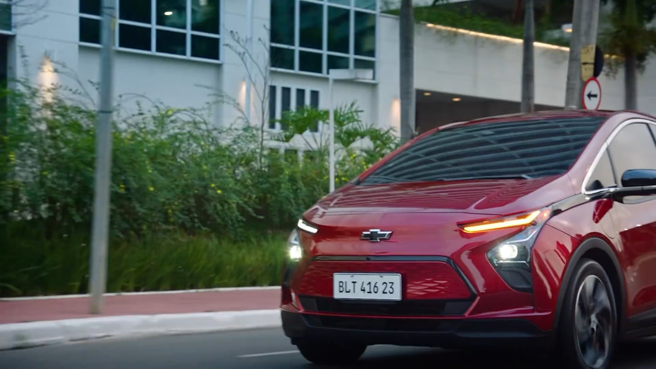 Bolt EV ( Camera Car , Fpv , Ronin 2 )