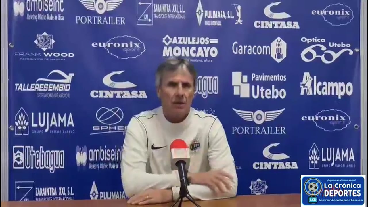 JUAN CARLOS BELTRÁN (Entrenador Utebo) Utebo FC 0-2 SD Tarazona / Jornada 22 / 2ª RFEF - Grupo 2 / Fuente: Utebo FC