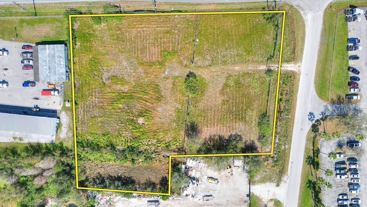 3745 Old Polk City Rd, Lakeland, FL 33809 on Vimeo