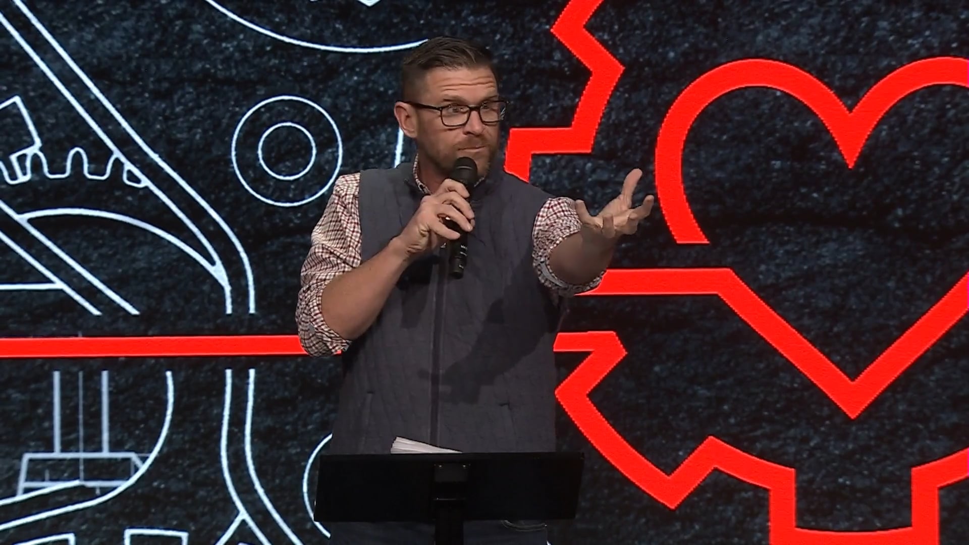 HFBC Message: Live Connected: Part 1 (Romans 12:1-3)