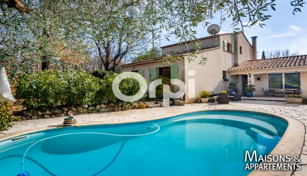 SAINTPAULENFORÊT MAISON A VENDRE 549 000 € 143 m² 7 pièce(s