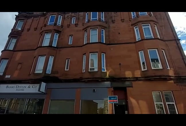 Rooms available in Paisely; near the University Main Photo