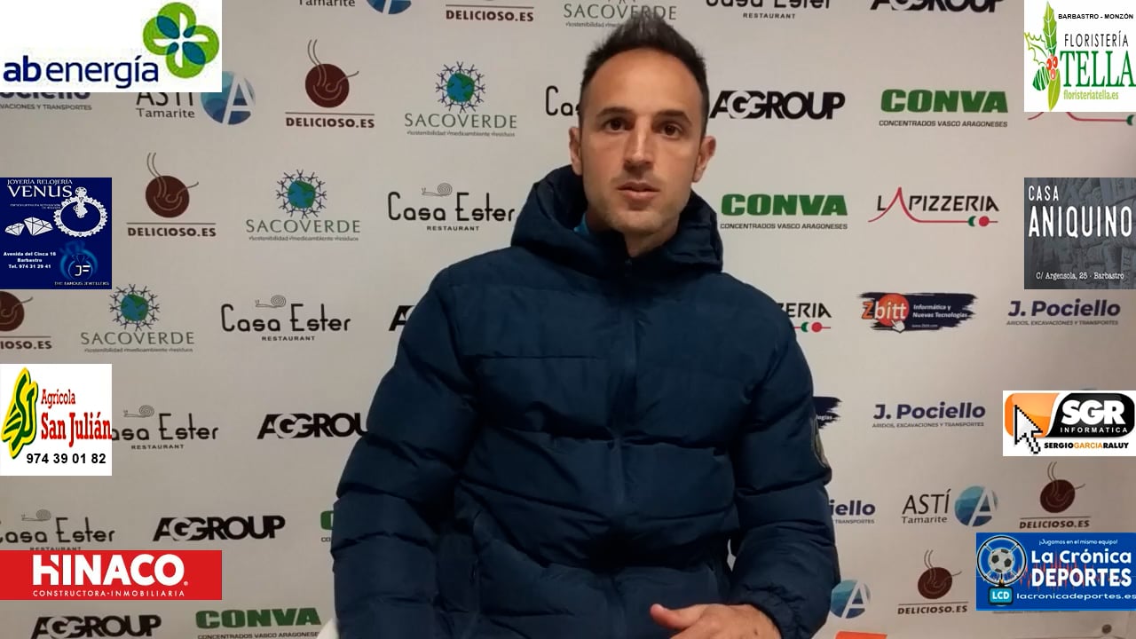 DAVID GIMÉNEZ (Entrenador CD Binéfar) CDJ Tamarite 1-0 CD Binéfar / J 23 / 3ª División