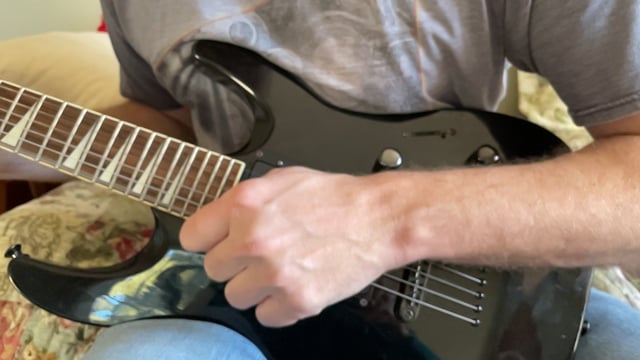 Left hand tremolo front