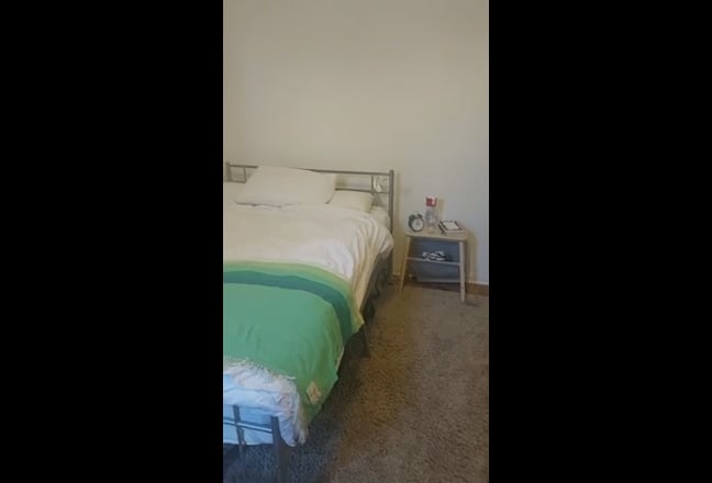Luxury Room in Beautiful House (Bills Included) Main Photo