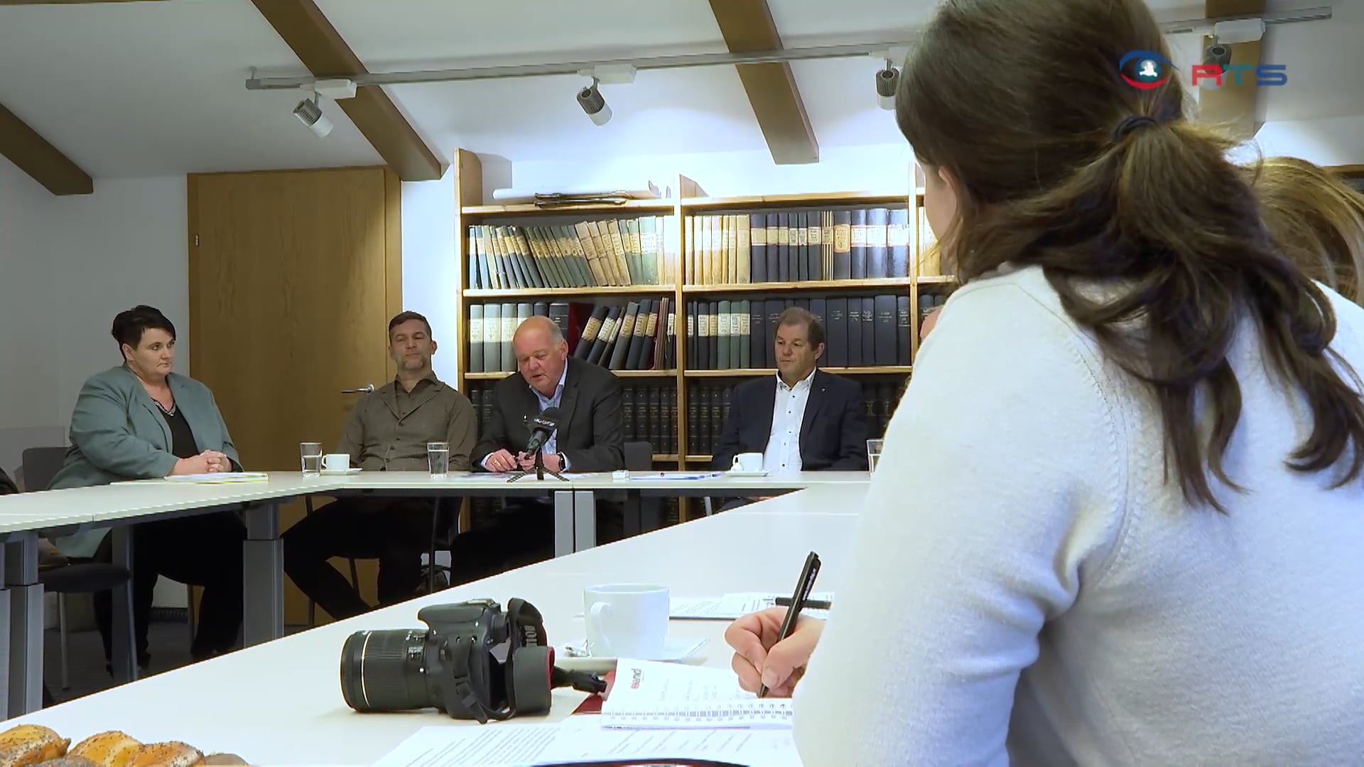 ausbildung-von-pflegekraeften-der-pinzgau-will-seinen-bedarf-moeglichst-selbst-abdecken