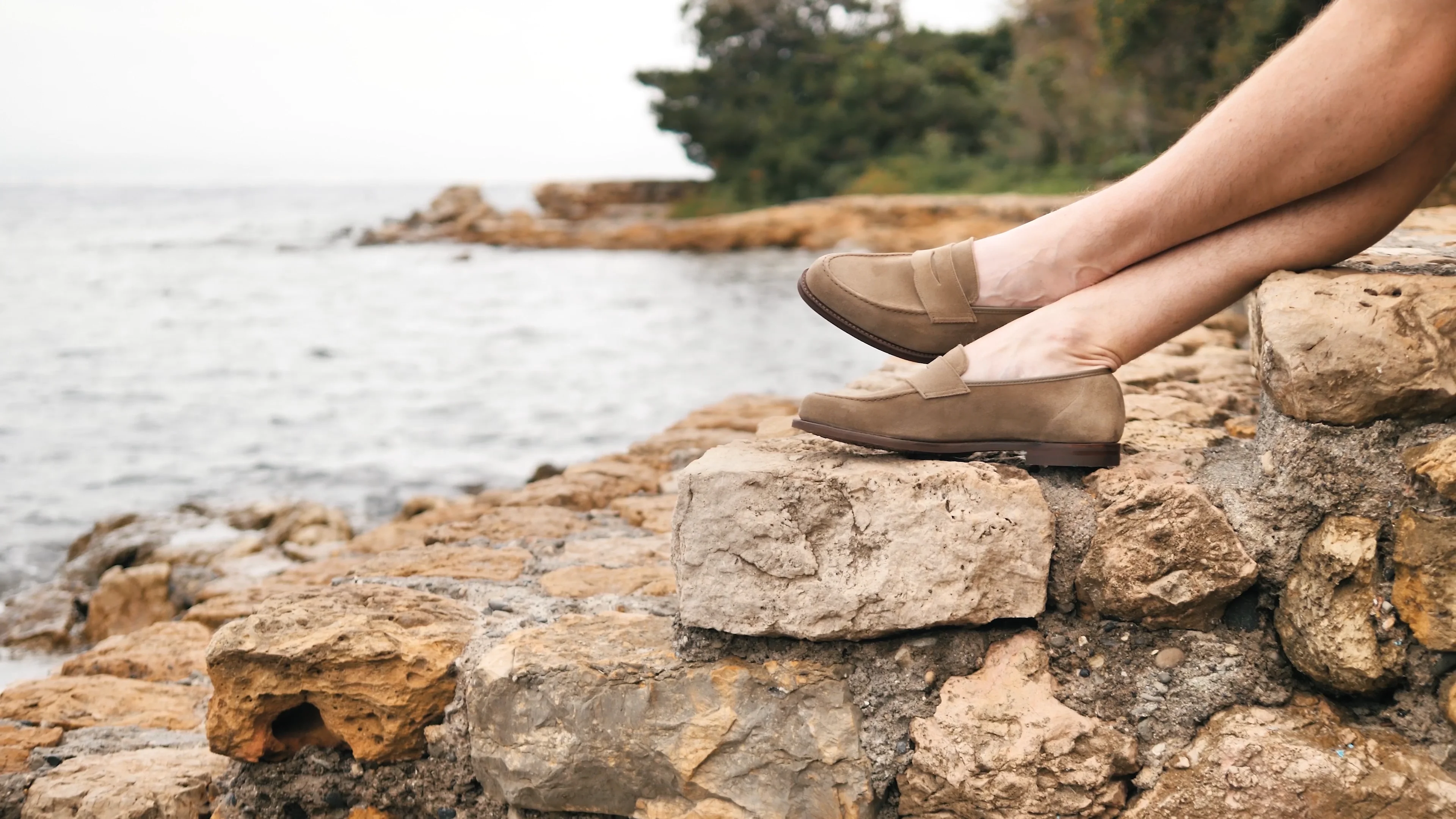 Harvard 2 Khaki Suede – Crockett & Jones US