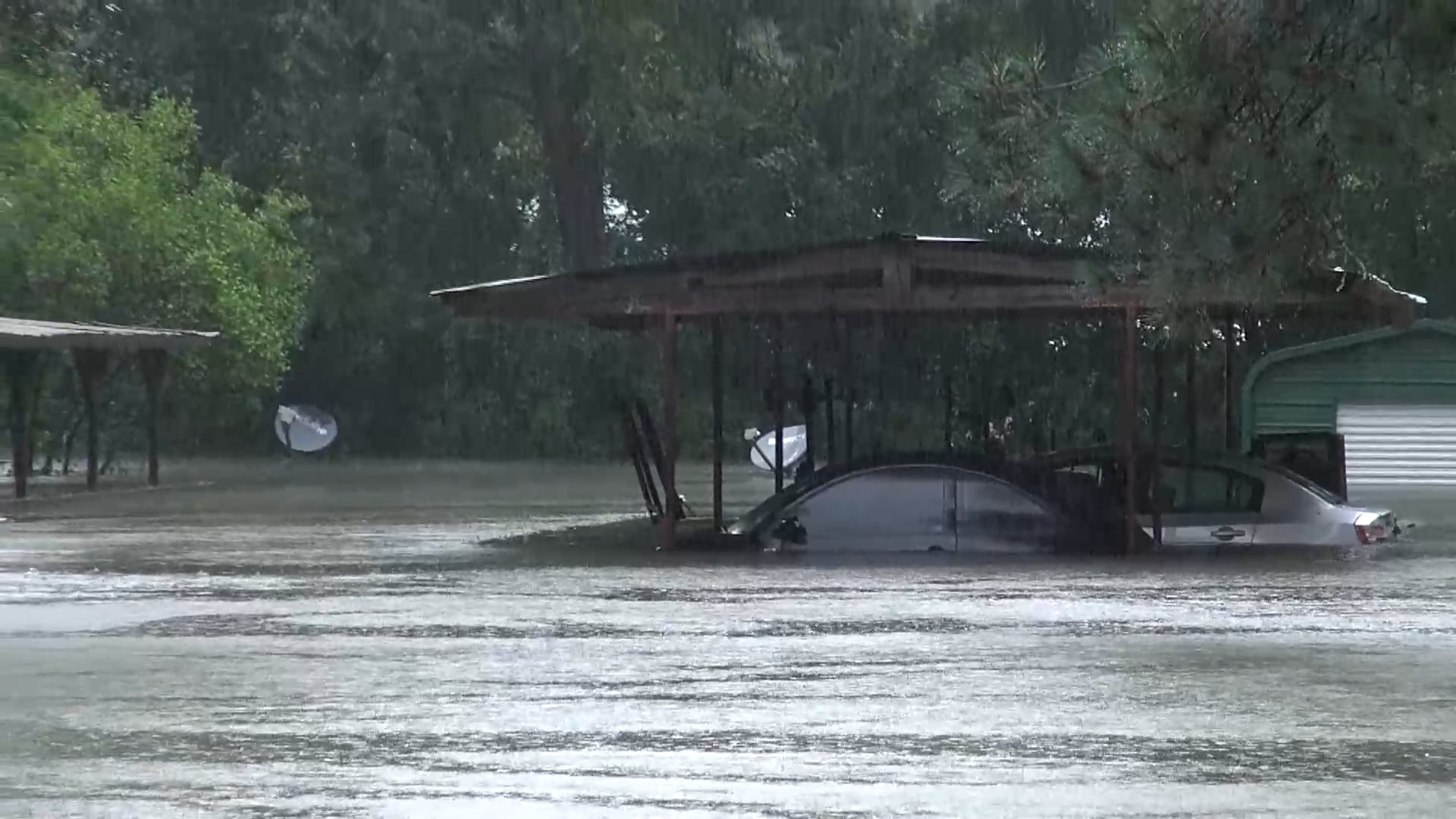 Greenwell Springs, La Flooding on Vimeo