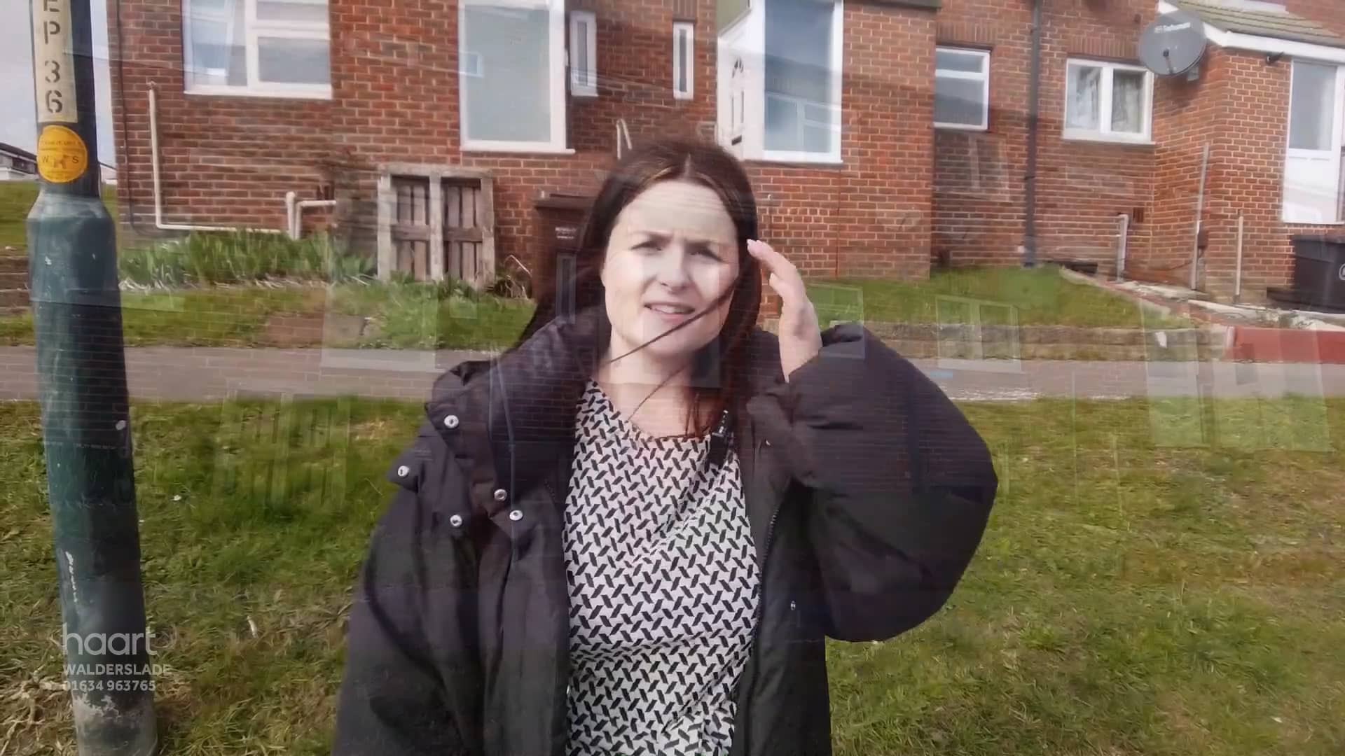 Quick Sneak Peek of Ryde Close, Chatham, 3 bedroom Mid Terraced House