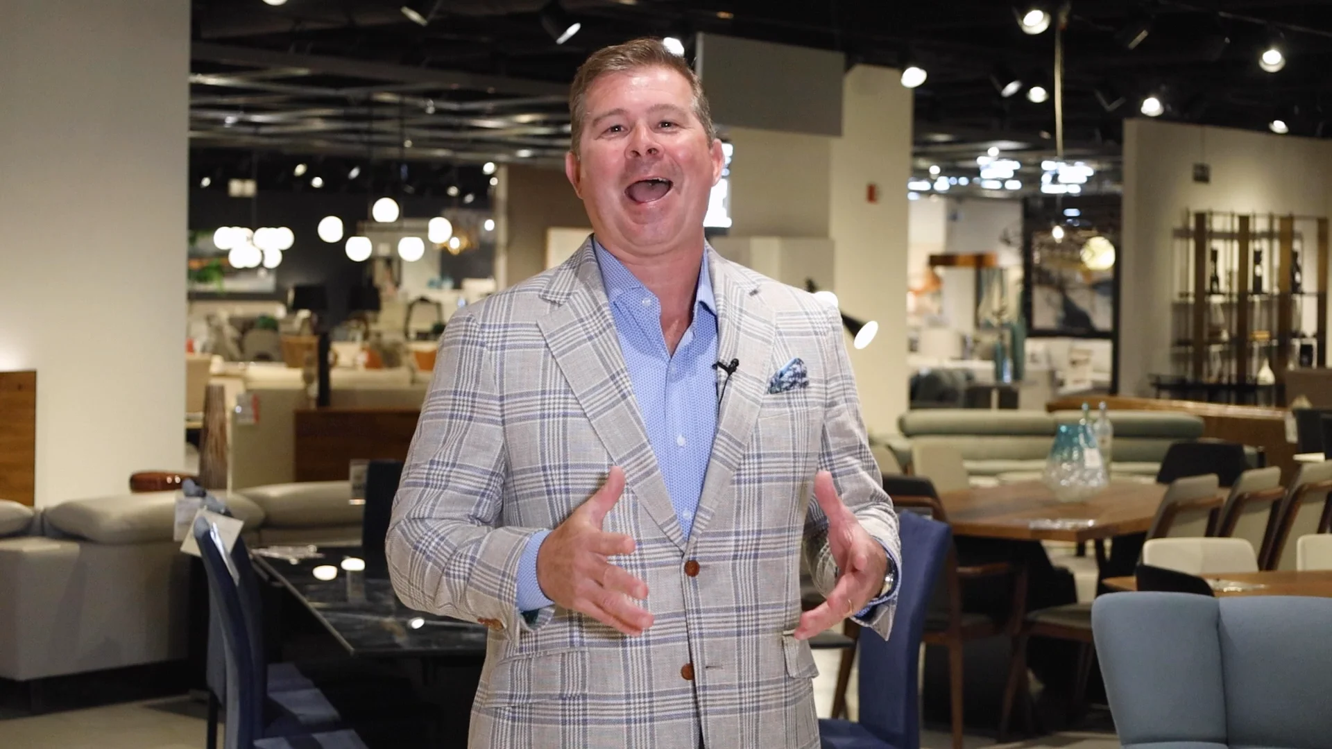 Furnitureland South Celebrates Employee Appreciation Day on Vimeo