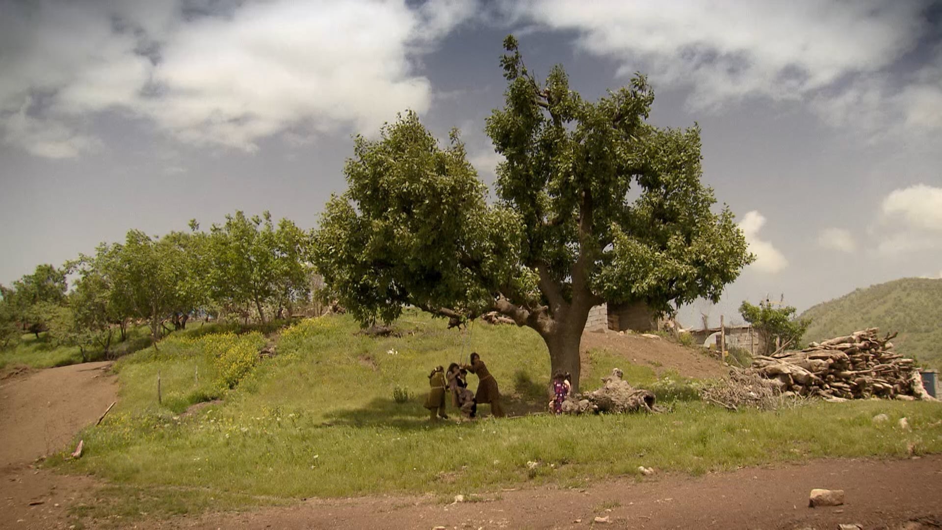 VALMARA - Landmine Documentary I Trailer