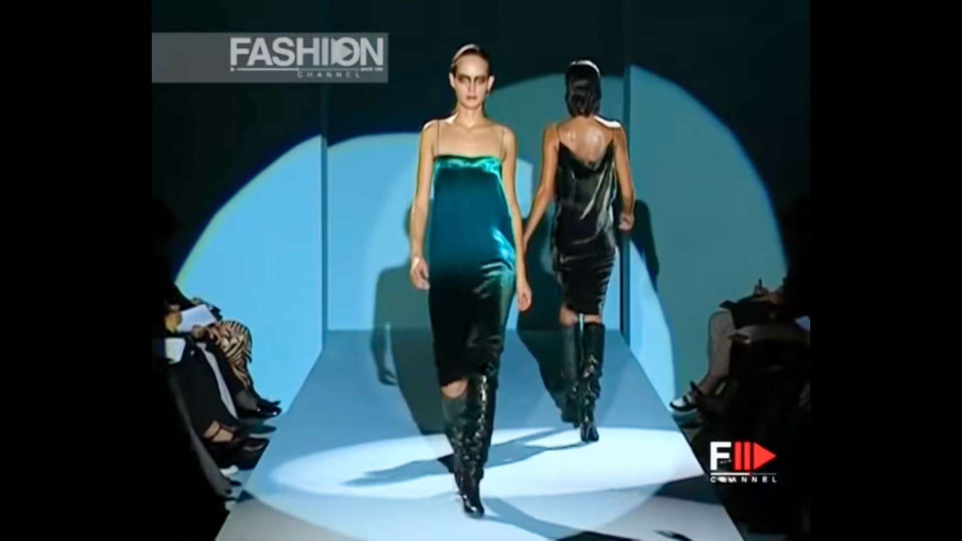 S/S 1997 Gucci by Tom Ford Runway Green Blue Ombr Velvet Shift Dress
