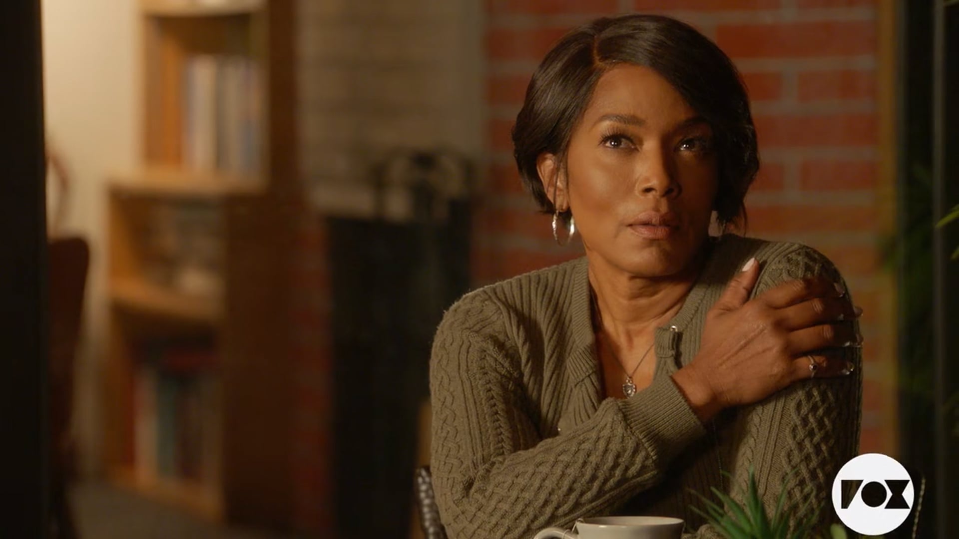 9-1-1 Season 6 "Lightning"