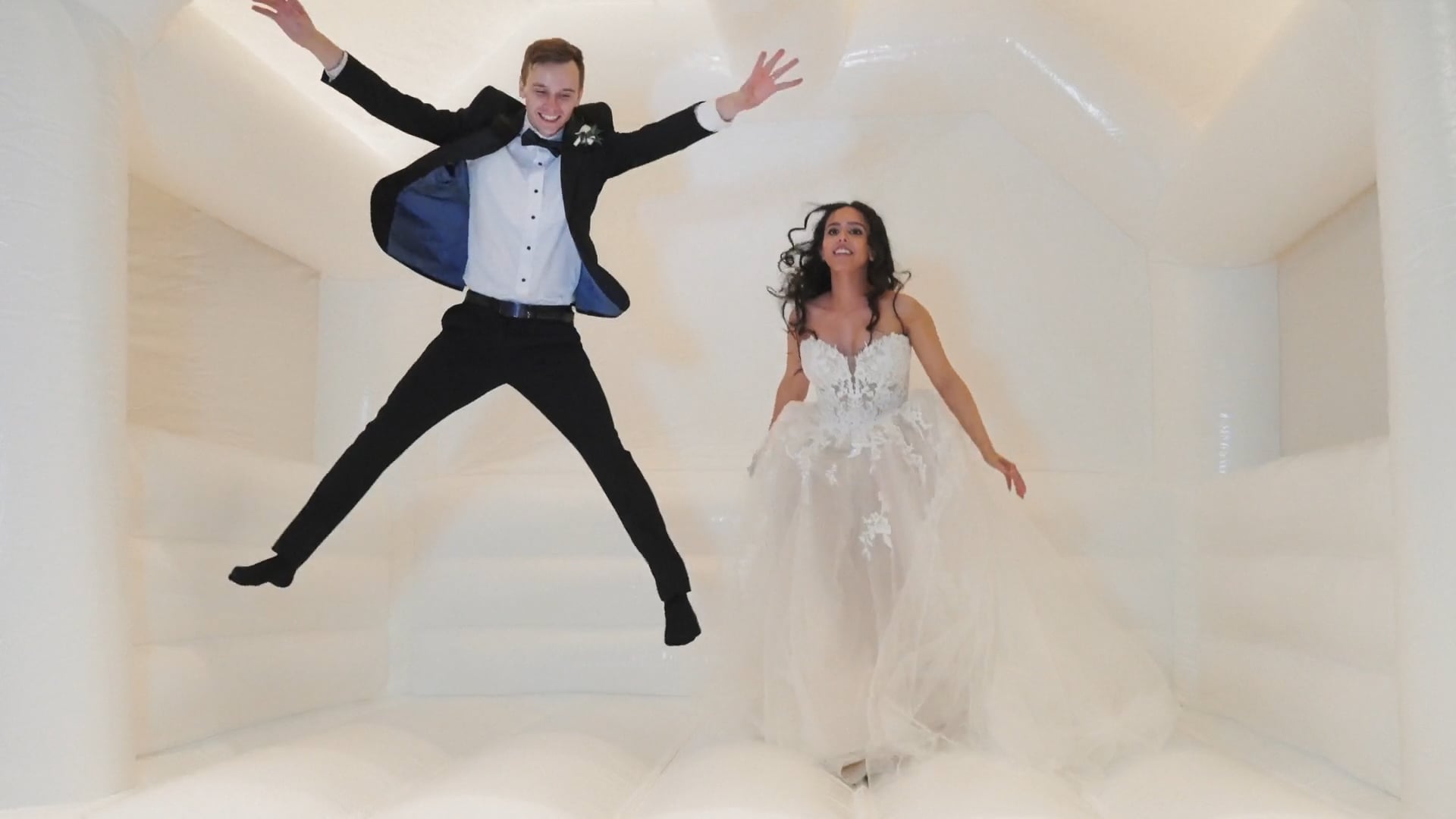 Stephanie & Matthew | Teaser | Chateau Le Jardin