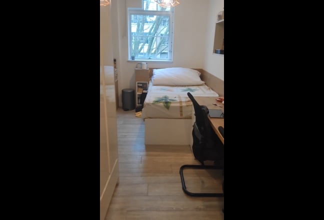 Video 1: bed and desk