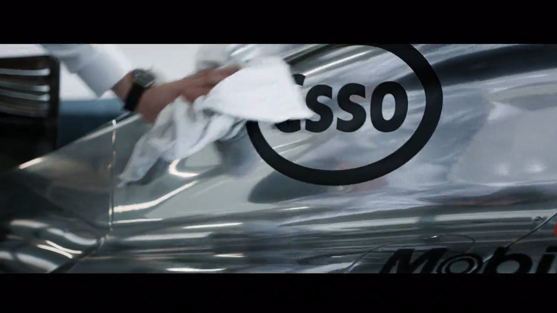 McLaren x Esso | Fuel Your Senses