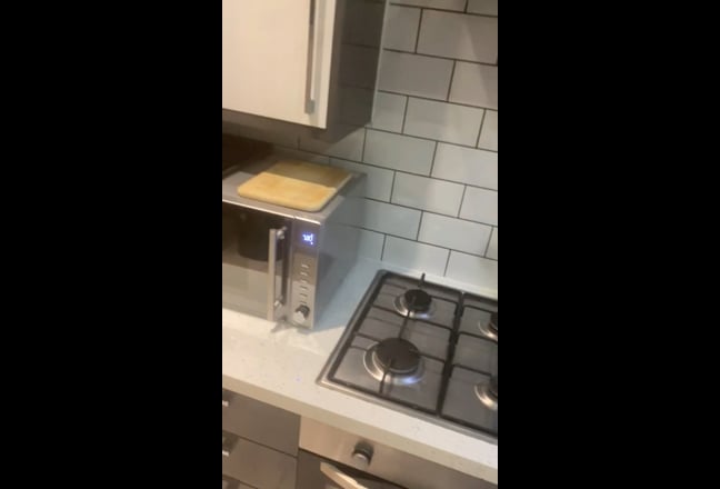 Modern Double En Suite Main Photo