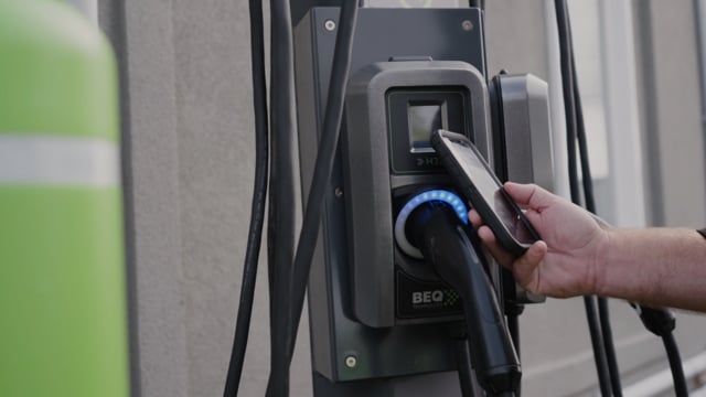 RPM+ Les bornes de recharge en milieu de travail