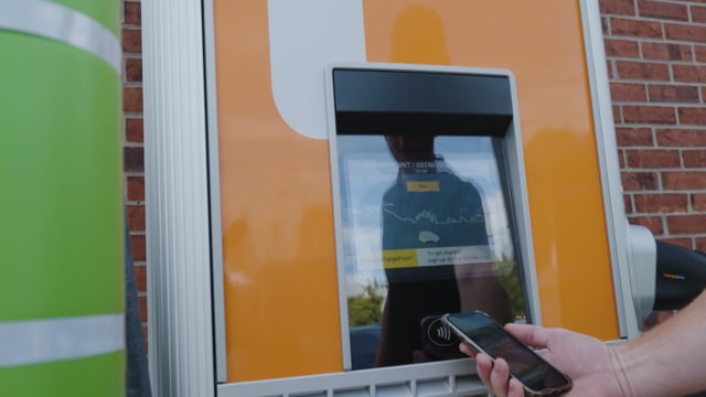 RPM+ Pour une entreprise, comment choisir une borne de recharge?
