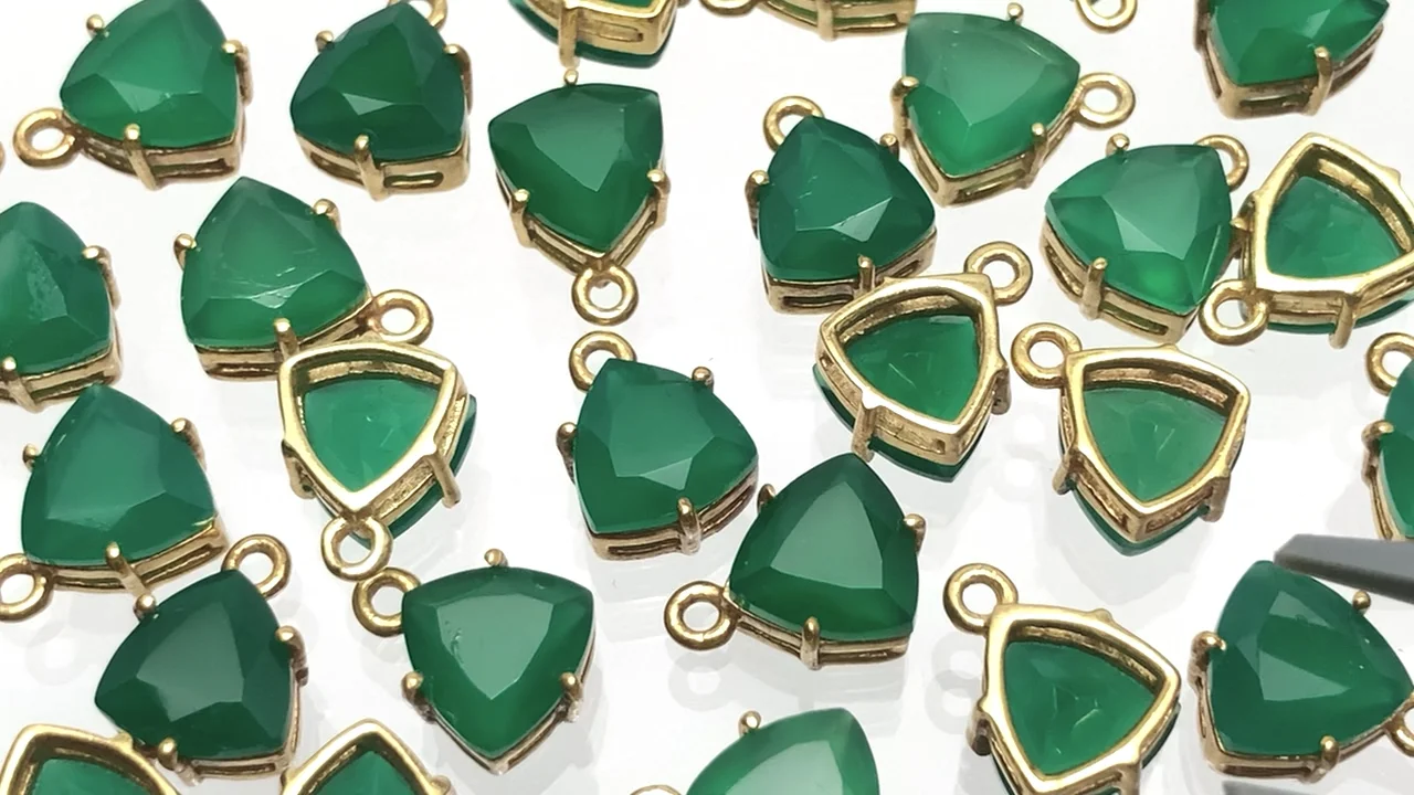 2185❣️ 大理石　グリーンオニキス　サイドテーブル　花台　❣️天板外れあり❣️ 2185❣️ 大理石 グリーンオニキス サイドテーブル 花台 ❣️天