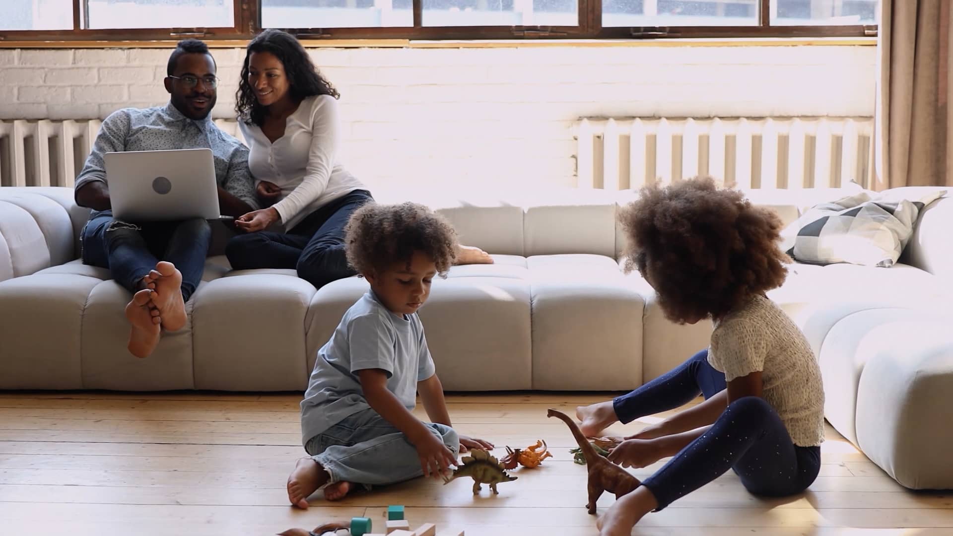 Reliance Matrix Life Insurance in Spanish on Vimeo