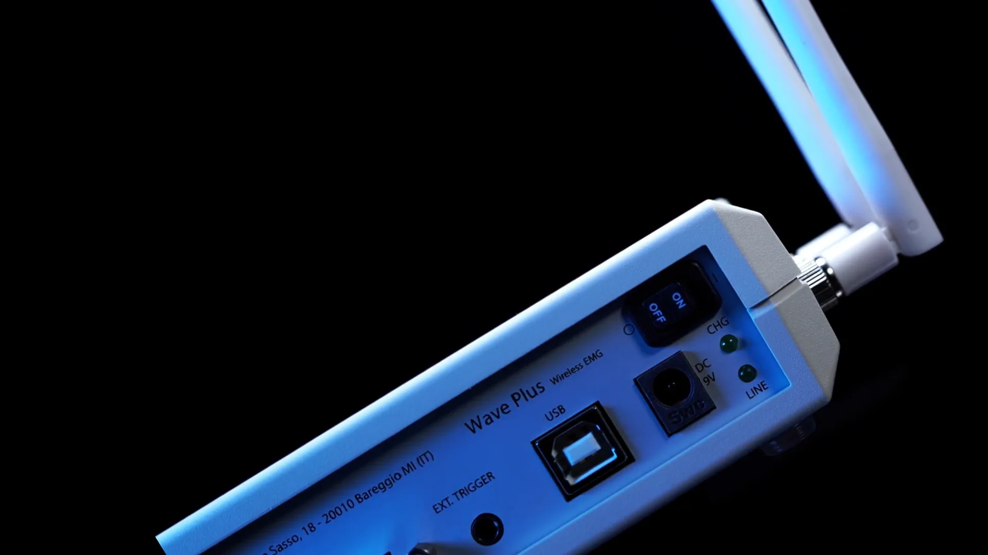 Wave Plus EMG｜COMETA｜アーカイブティップス株式会社