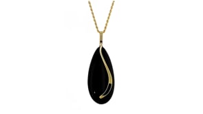 Black Onyx Teardrop Pendant in 14kt Yellow Gold