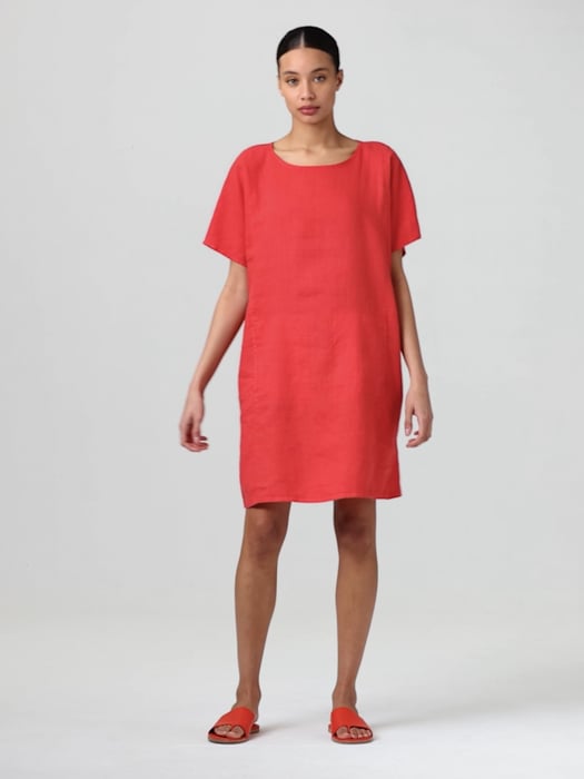 Garment-Dyed Organic Linen Ballet Neck Dress | EILEEN FISHER