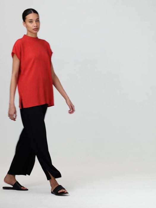 Woven Plisse Mock Neck Top