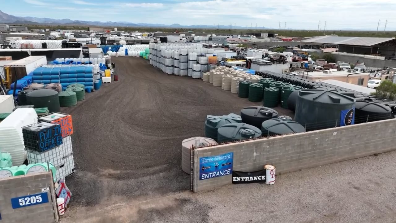 https://i.vimeocdn.com/video/1627627103-f92d0c8a3d280bd62c2135c1fc43e339484037d55bf675b690fa15432eb84beb-d