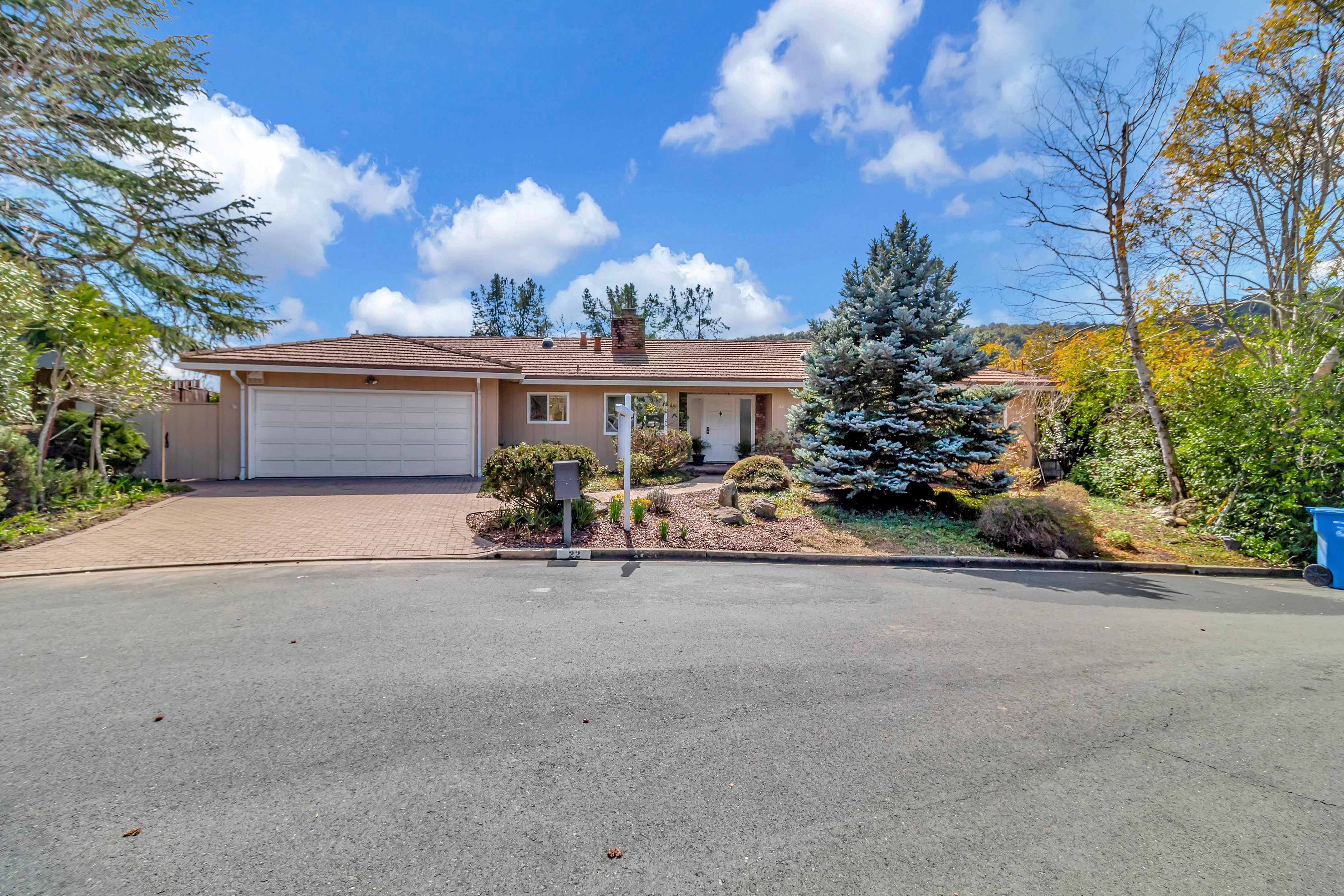 22 Idlewood Court, Moraga, CA 94556 on Vimeo