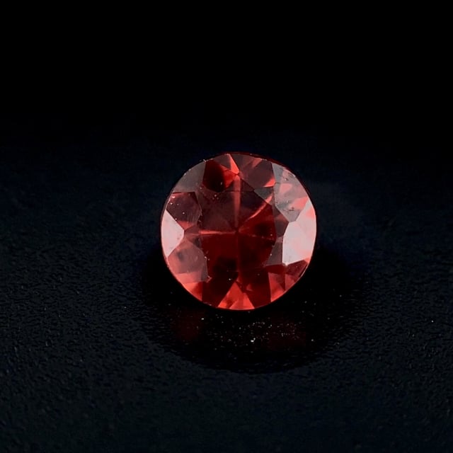 Pyrope Garnet (Anthill Garnet) | Buell Park, Sawmill, Defiance Plateau ...