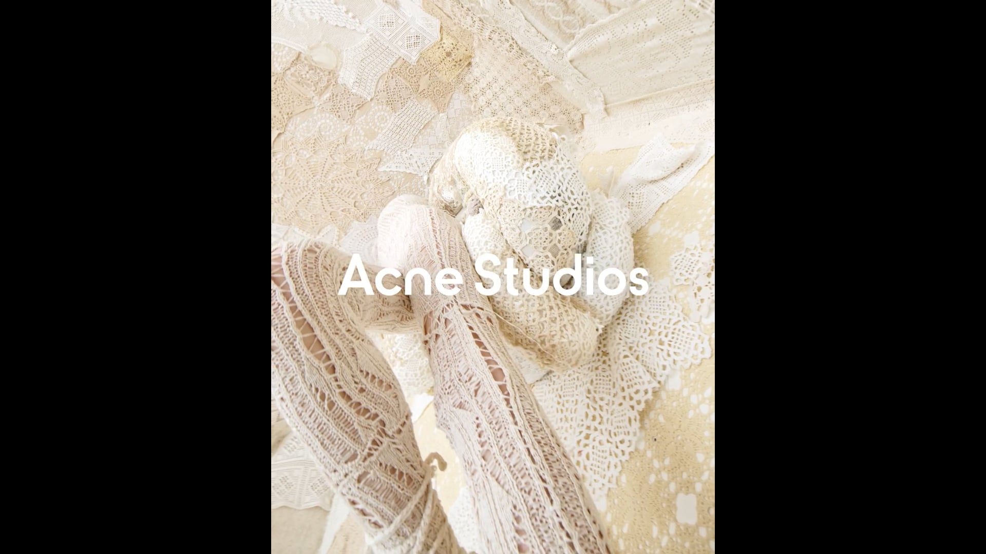 ACNE SS2022