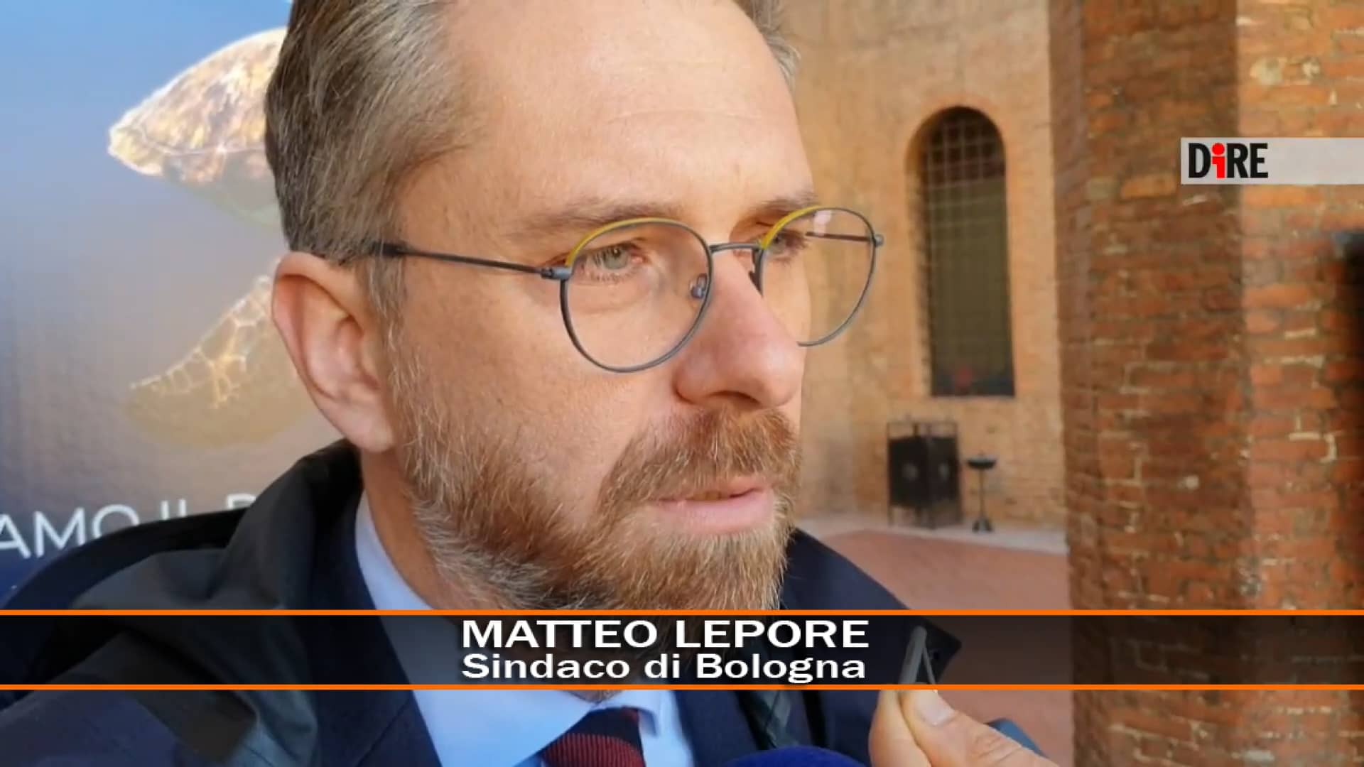 Lepore sul karaoke SalviniMeloni "devo trovare parole per commentarlo" on Vimeo