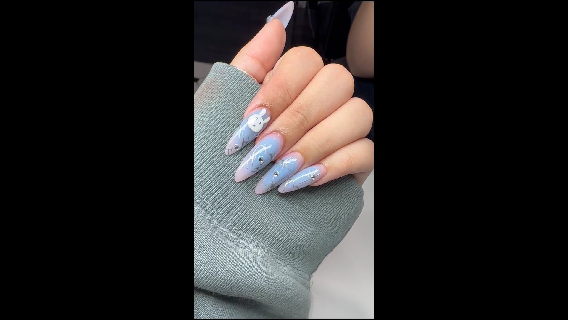 Bella Nails & Lashes