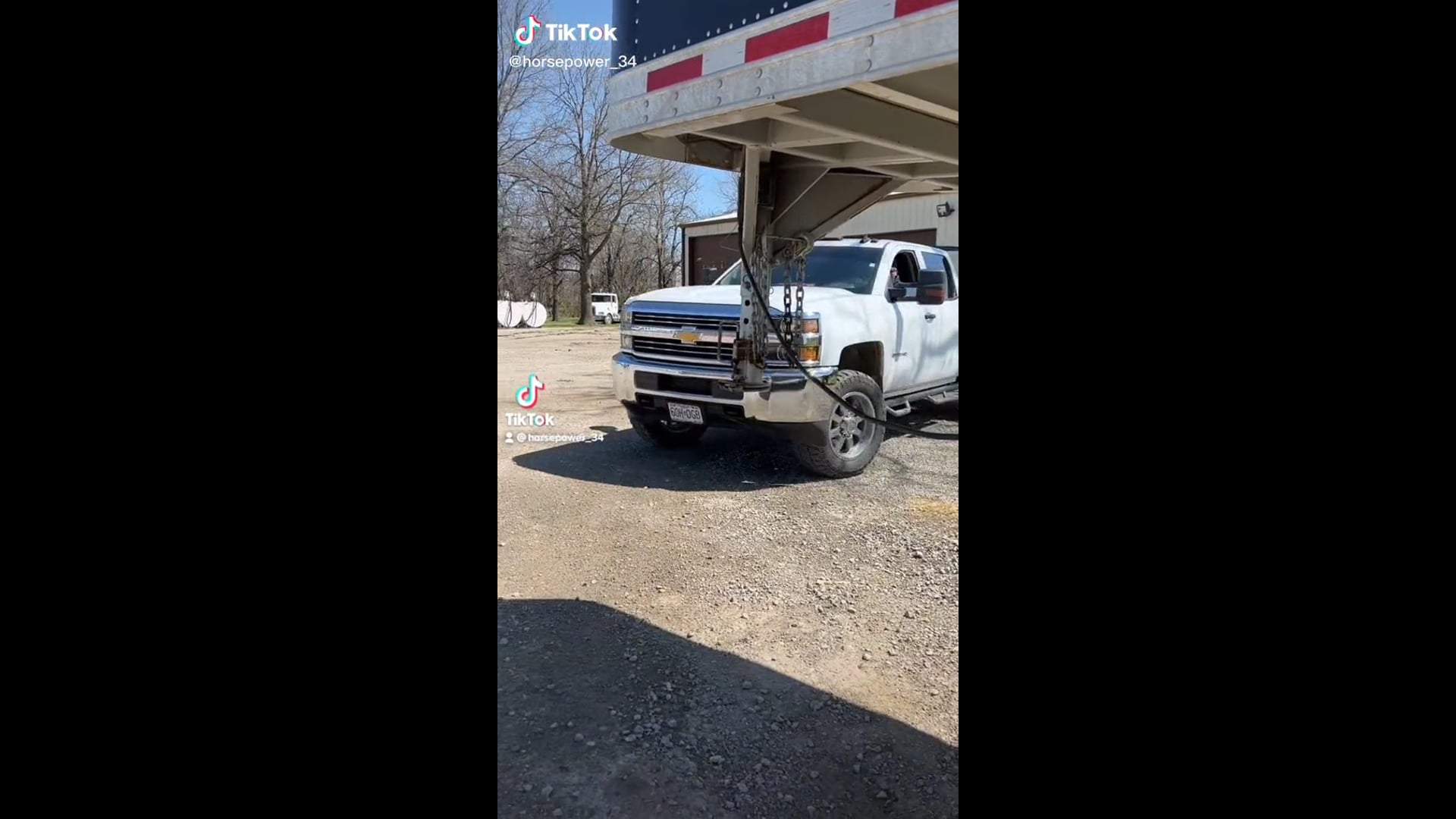 Hooking up to a Trailer