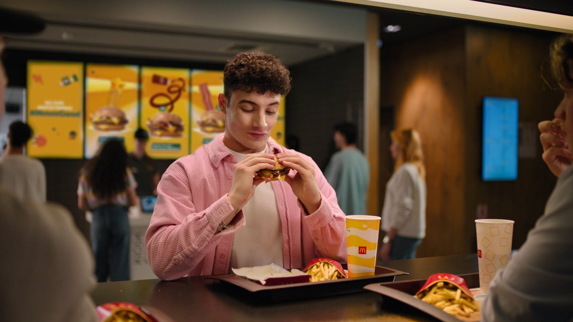 McDonalds New Quarter Pounders #ΜmmFeelGood TVC