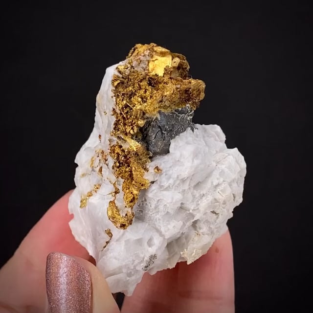 Gold in Quartz