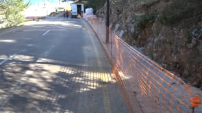 Es posa vorera al tram del carrer Empordà que no en tenia