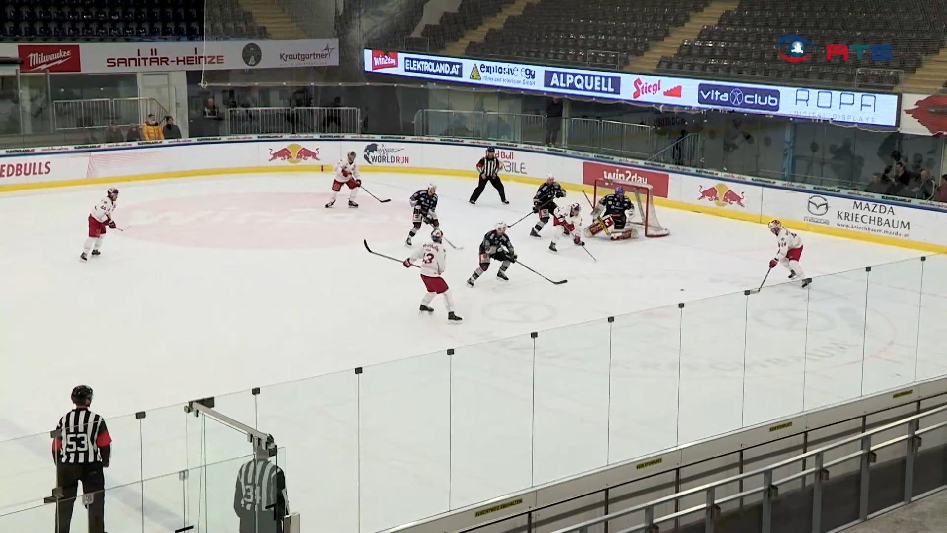 die-red-bull-hockey-juniors-schlagen-die-suedtiroler-in-allen-matches-und-ziehen-ins-halbfinale-ein
