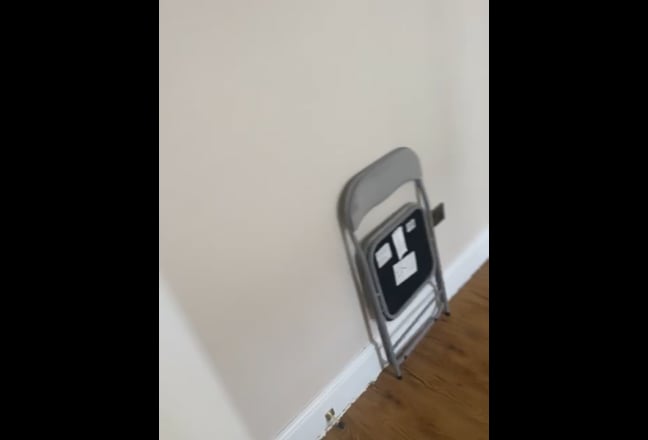 Double Room E14 Modern House Main Photo