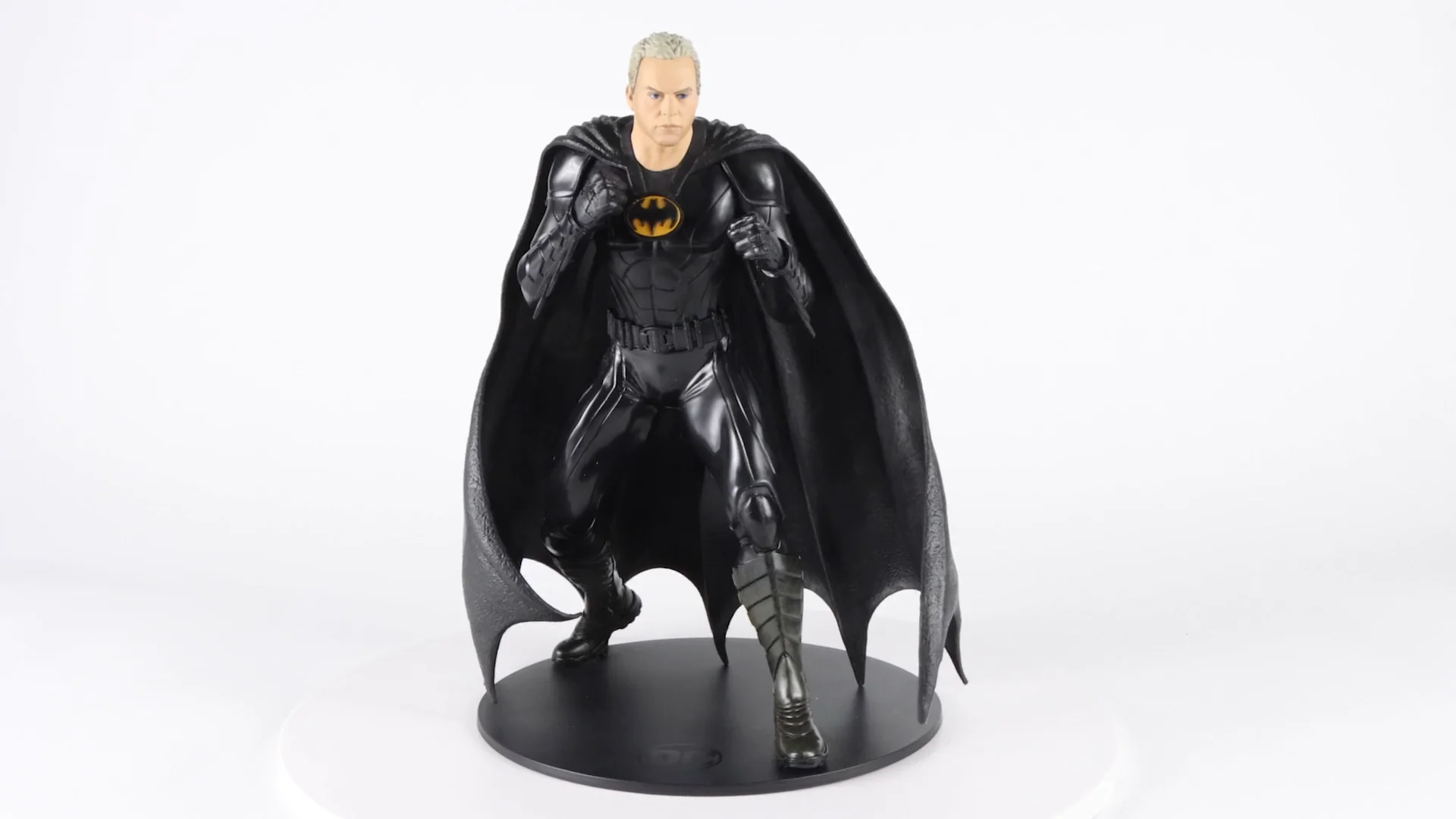 Batman Multiverse Unmasked 12in Statue (Gold Label) (The Flash Movie)