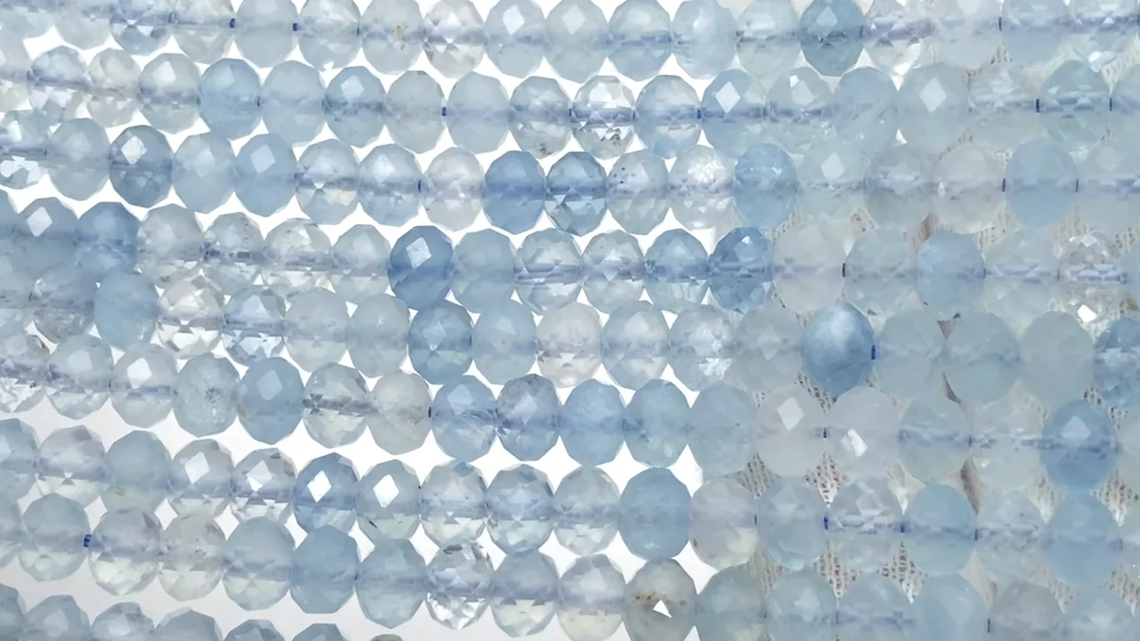 結構珍しい！透明なアクアマリンたん！ズドーンとくる！おすすめ！ 結構珍しい！透明なアクアマリンたん！ズドーンとくる！おすすめ！