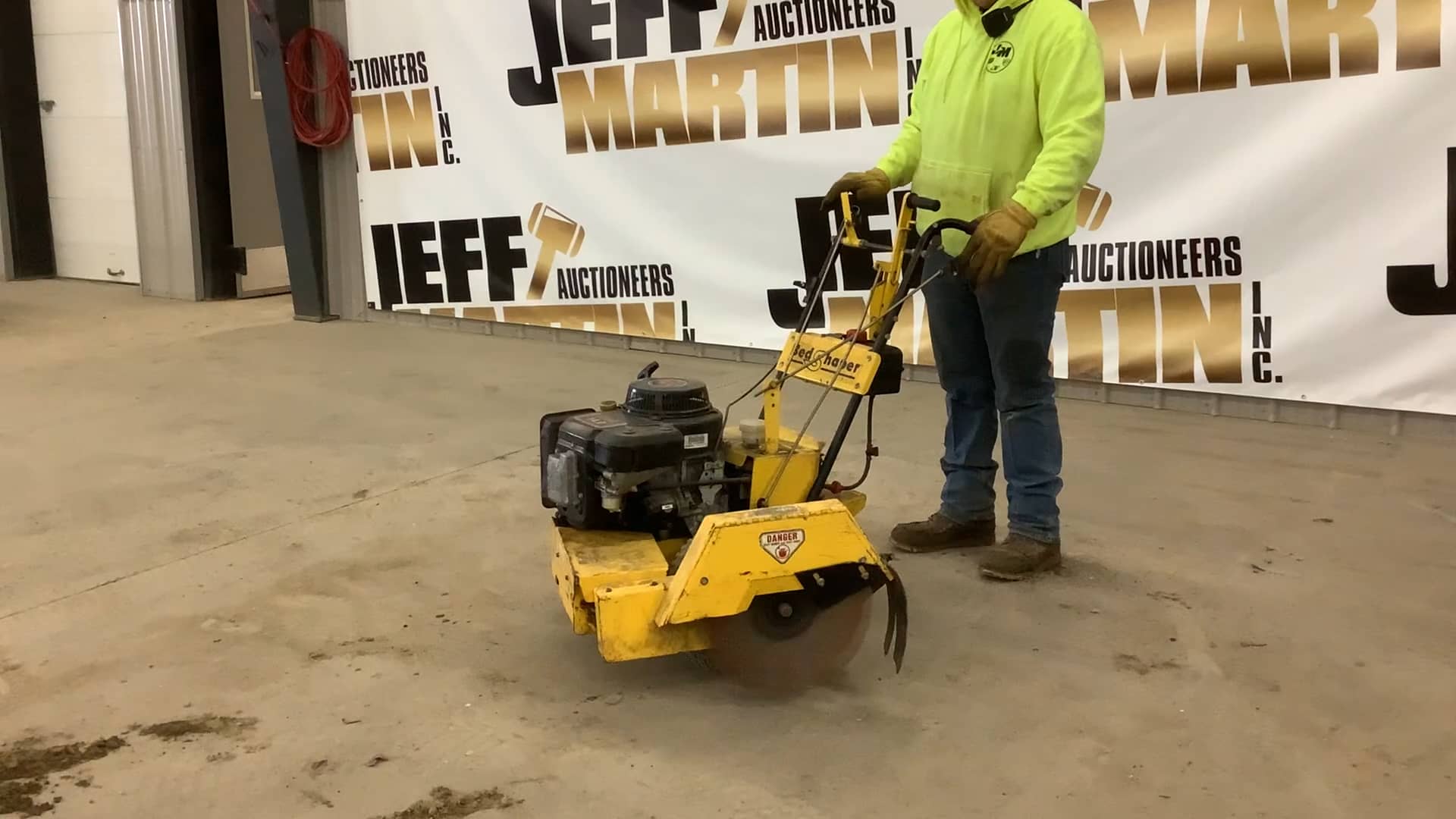 BED SHAPER 902 SN 22864 BED SHAPER on Vimeo