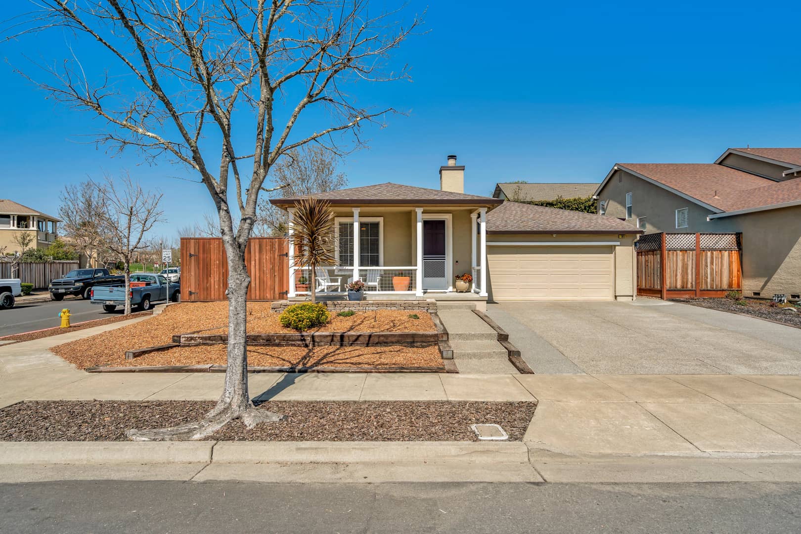 198 Decanter Circle, Windsor, CA 95492 on Vimeo