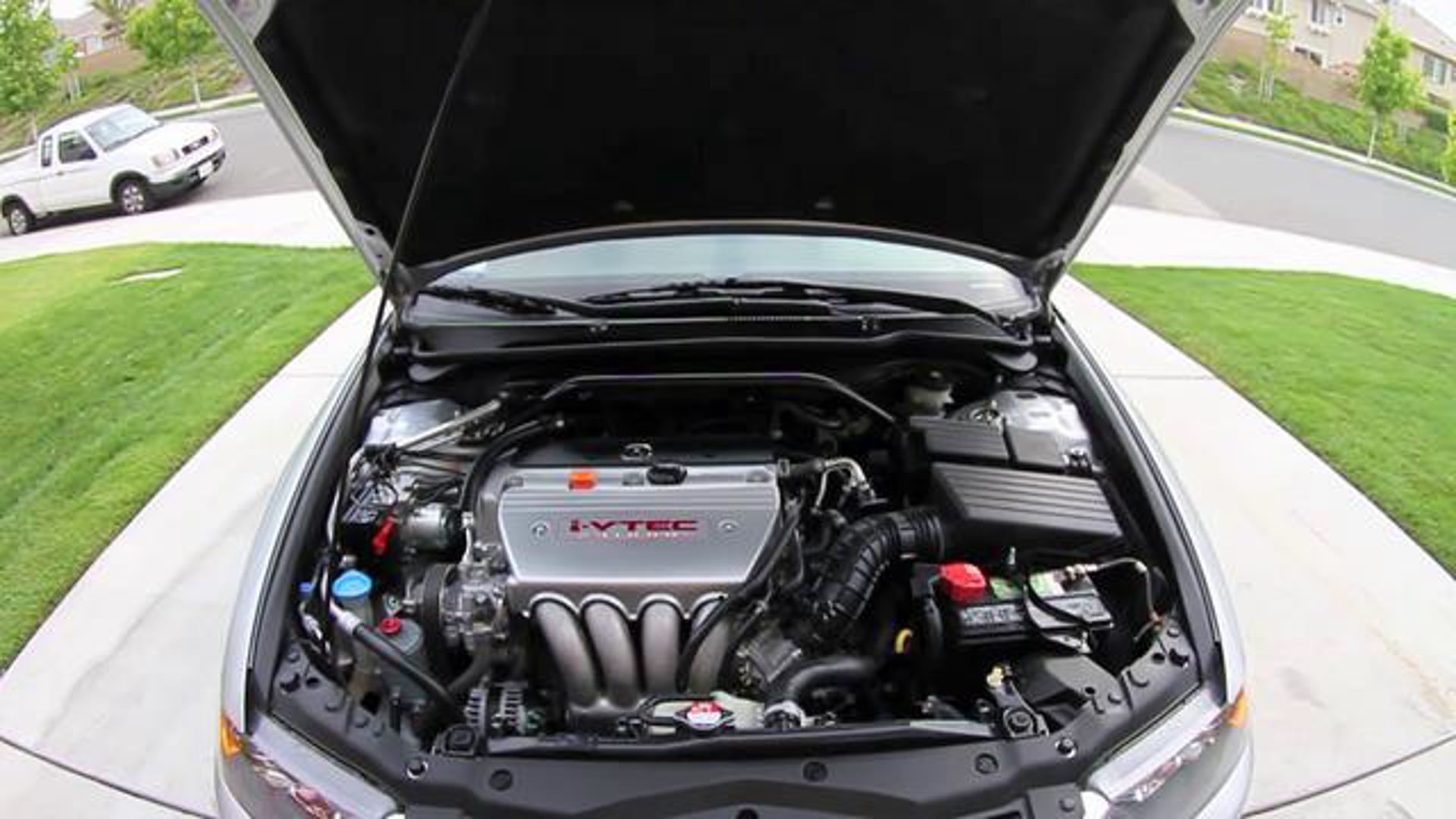 TSX Engine Detail