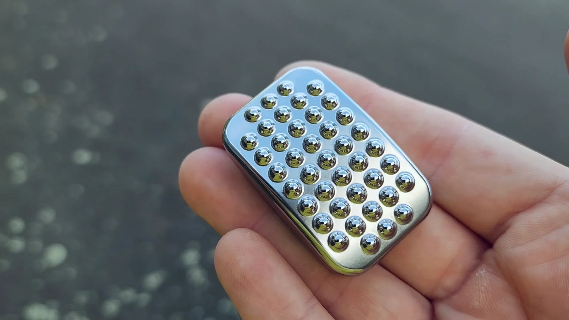 MAGNUS 3Click Turtle Slider Zircフィジェットトイ Magnus Titanium Turtle Fidget Slider Unboxing - YouTube