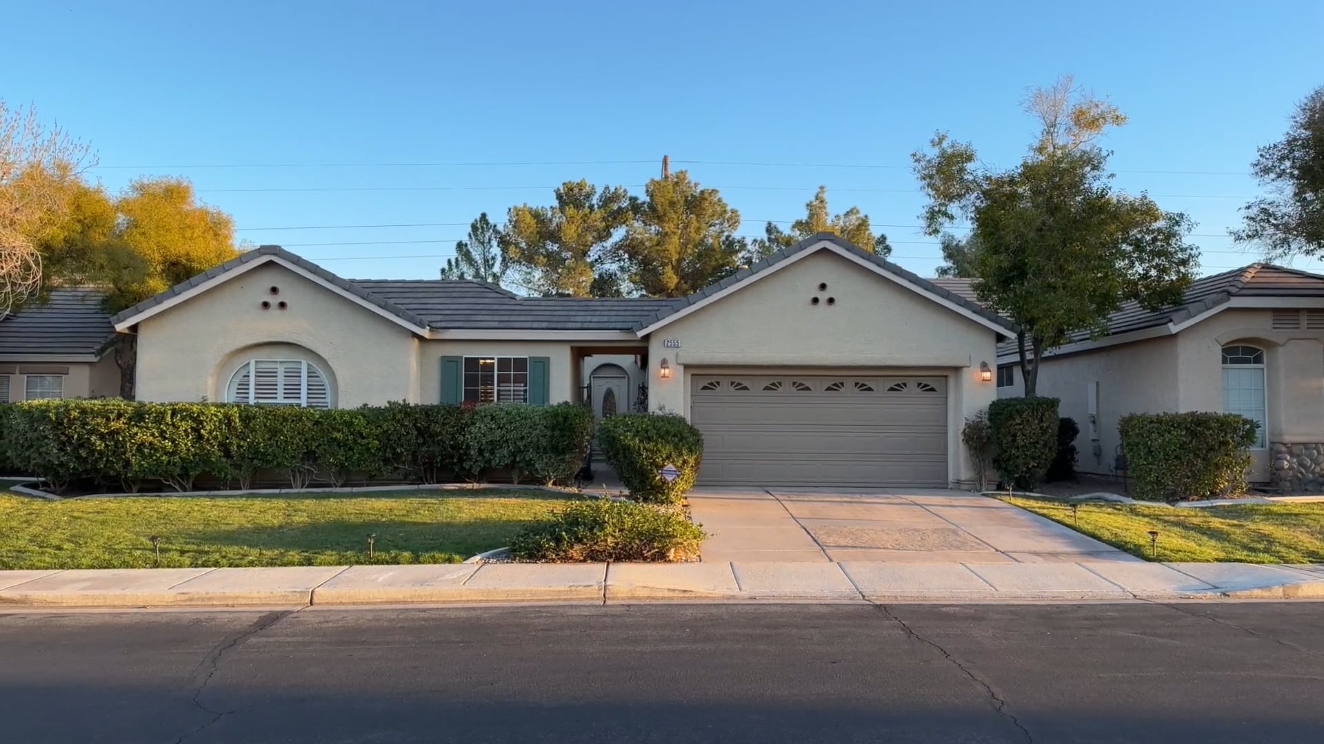2555 Pyramid Pines Dr, Henderson, NV 89052 on Vimeo
