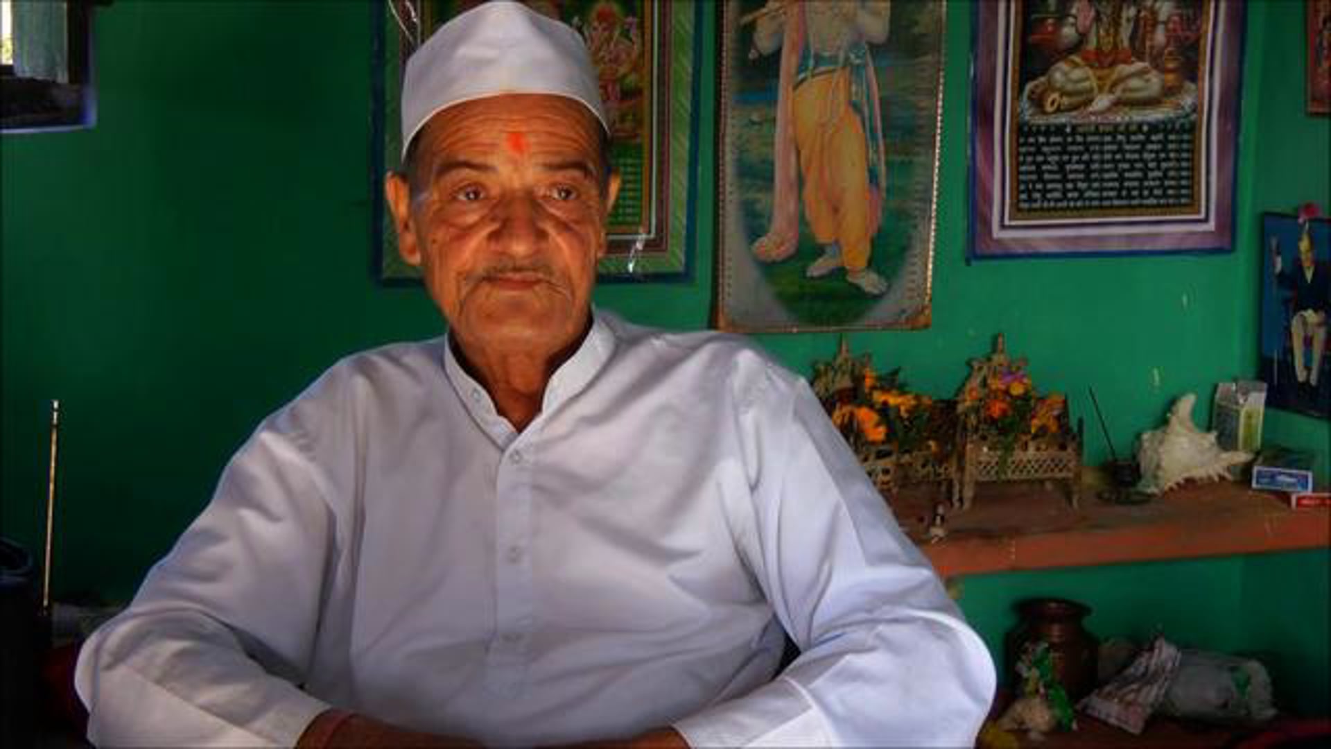 Pundit Manohar Prasad on meaning of life and meaningful living