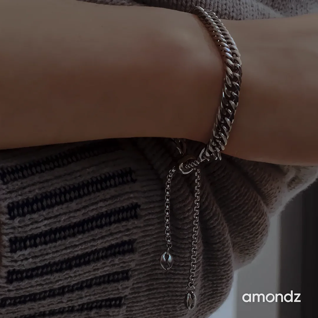 カン・ダニエル'S PICK】サージカル ロープ チェーン スライドボール ブレスレット / SURGICAL STEEL CURVED CHAIN  SLIDE BALL BRACELET | アモンズ – amondz